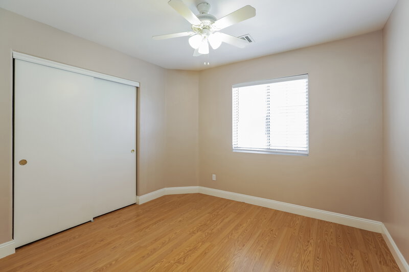 1,940/Mo, 9099 Lava Bluff Ct Las Vegas, NV 89123 Bedroom View