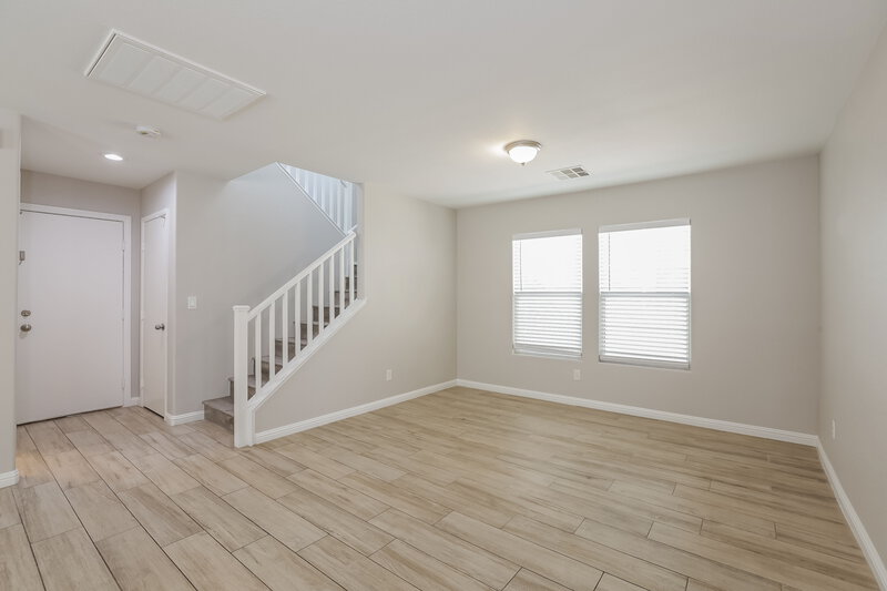 2,355/Mo, 6218 Lone Cypress Ct Las Vegas, NV 89141 Family Room View 2