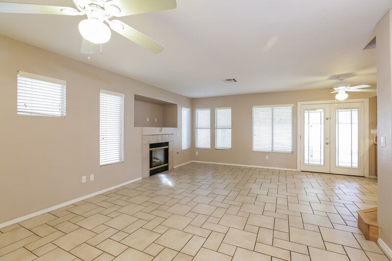 2,520/Mo, 55 Tanglewood Dr Henderson, NV 89012 Living Room View