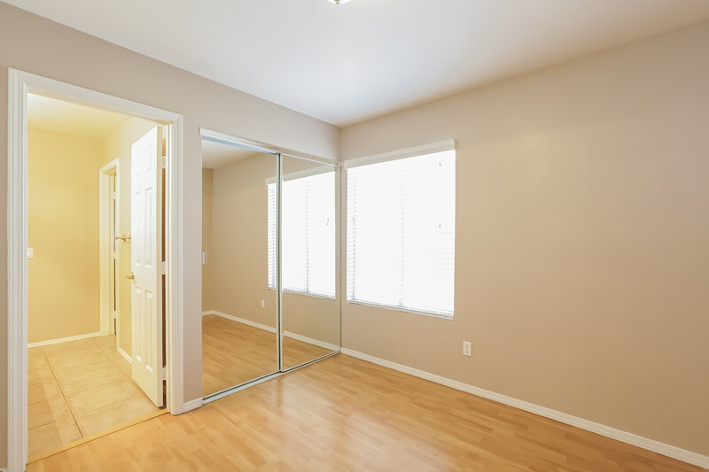 2,520/Mo, 55 Tanglewood Dr Henderson, NV 89012 Bedroom View