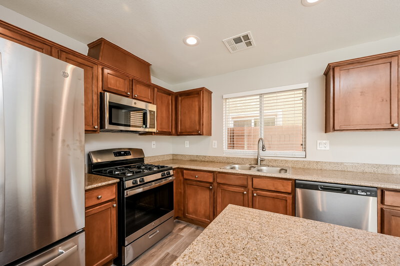 2,305/Mo, 7967 Carmel Heights Ave Las Vegas, NV 89178 Kitchen View 2