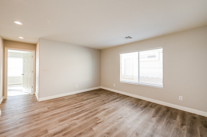 2,305/Mo, 7967 Carmel Heights Ave Las Vegas, NV 89178 Loft View