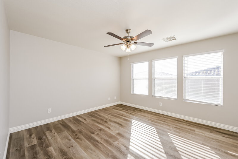 2,305/Mo, 7967 Carmel Heights Ave Las Vegas, NV 89178 Main Bedroom View