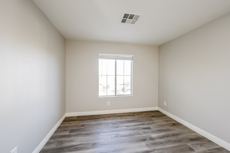 2,305/Mo, 7967 Carmel Heights Ave Las Vegas, NV 89178 Bedroom View 2