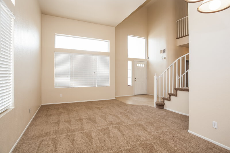 2,560/Mo, 2413 Bloomington Dr Las Vegas, NV 89134 Living Room View 2