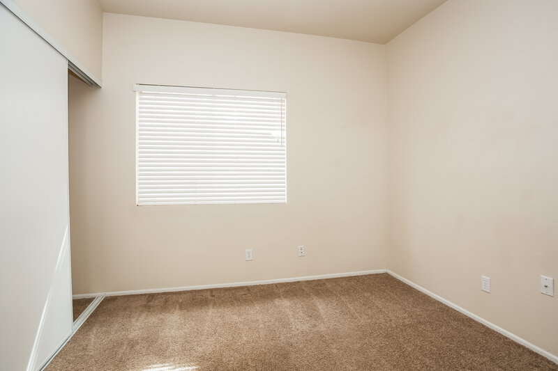 2,560/Mo, 2413 Bloomington Dr Las Vegas, NV 89134 Bedroom View