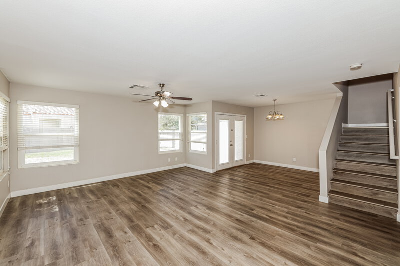 2,260/Mo, 2010 Waverly Cir Henderson, NV 89014 Living Room View