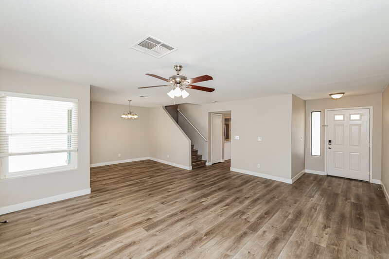 2,260/Mo, 2010 Waverly Cir Henderson, NV 89014 Living Room View 2