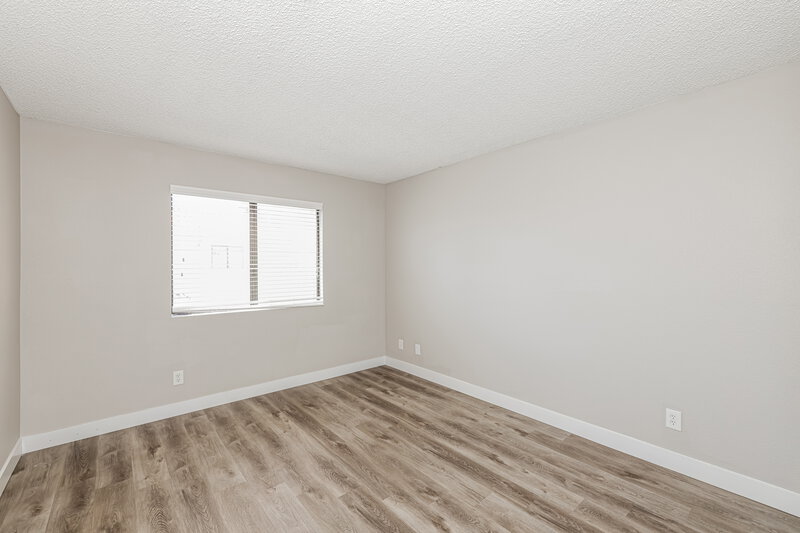 2,260/Mo, 2010 Waverly Cir Henderson, NV 89014 Bedroom View