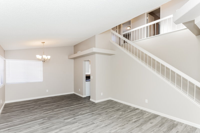 2,295/Mo, 2551 Wolverton Ave Henderson, NV 89074 Living Room View