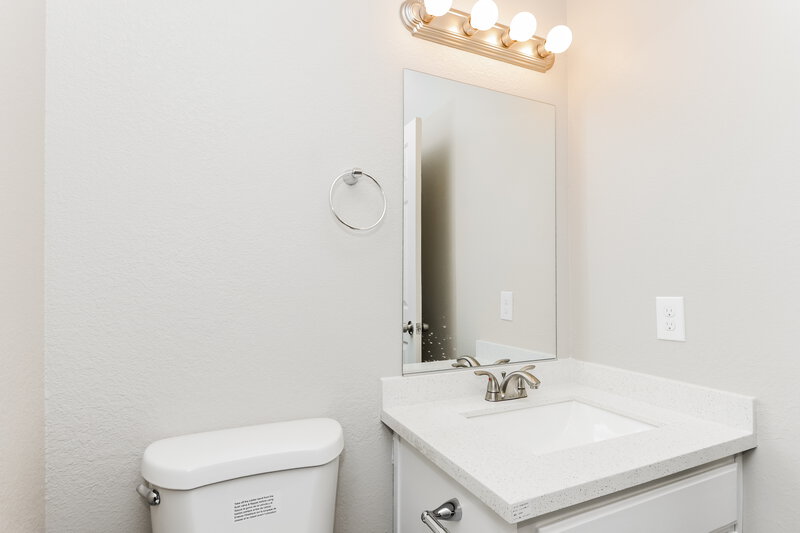 2,295/Mo, 2551 Wolverton Ave Henderson, NV 89074 Bathroom View 2