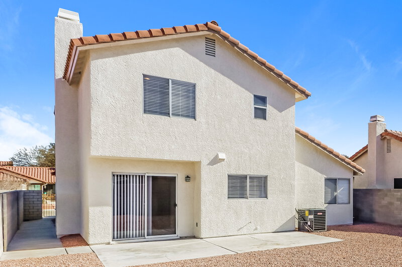 2,295/Mo, 2551 Wolverton Ave Henderson, NV 89074 Rear View