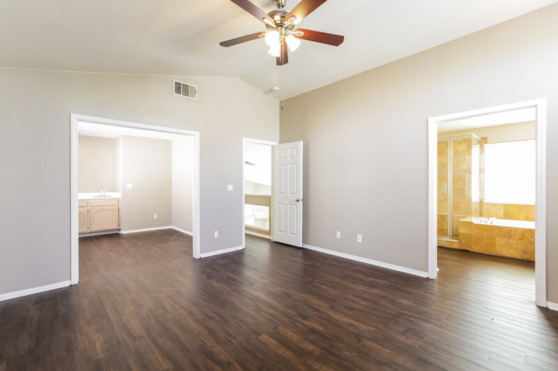 2,605/Mo, 2317 Homeland St Las Vegas, NV 89128 Main Bedroom View