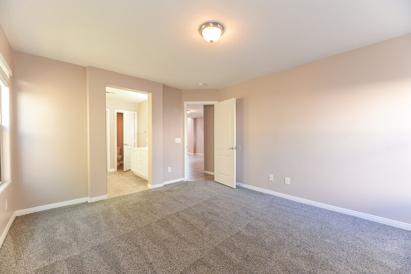 2,380/Mo, 11758 Bergamo Ct Las Vegas, NV 89183 Main Bedroom View 2