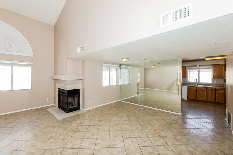 2,175/Mo, 1605 Fig Palm Ct Las Vegas, NV 89128 Living Room View 2