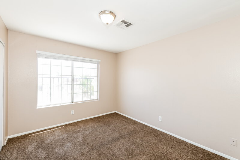 2,175/Mo, 1605 Fig Palm Ct Las Vegas, NV 89128 Bedroom View