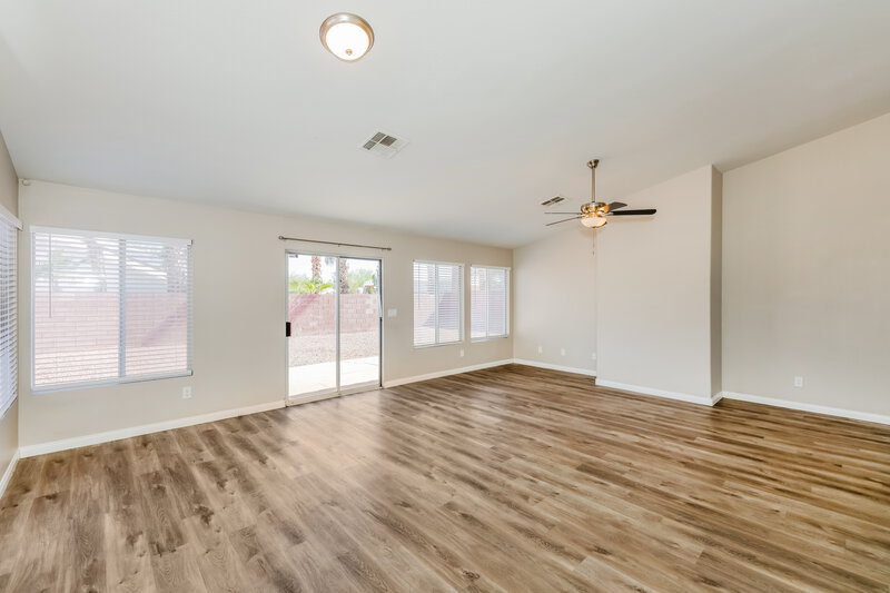 2,060/Mo, 1604 Watercreek Dr North Las Vegas, NV 89032 Living Room View