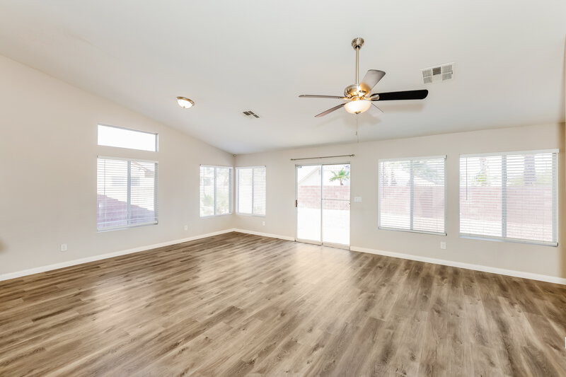 2,060/Mo, 1604 Watercreek Dr North Las Vegas, NV 89032 Living Room View 2