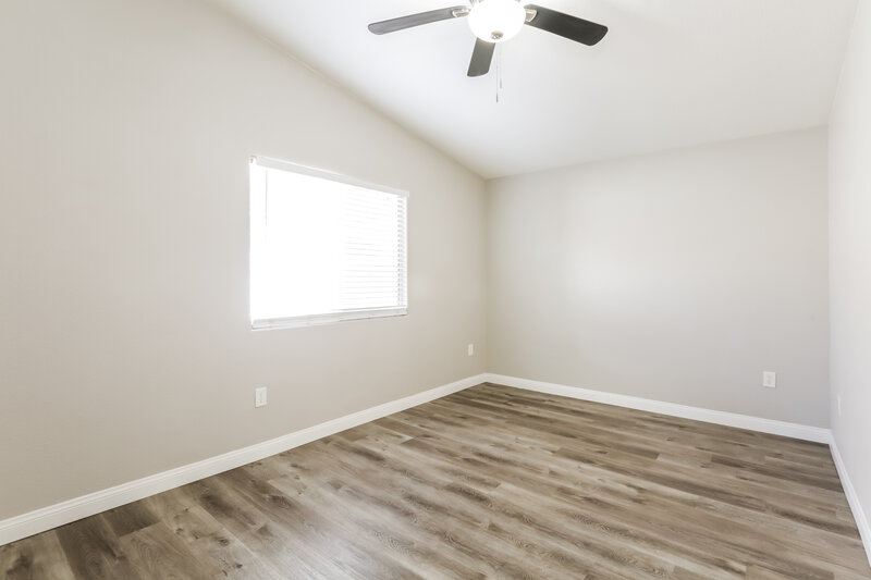 1,930/Mo, 5269 Mineral Lake Dr Las Vegas, NV 89122 Main Bedroom View