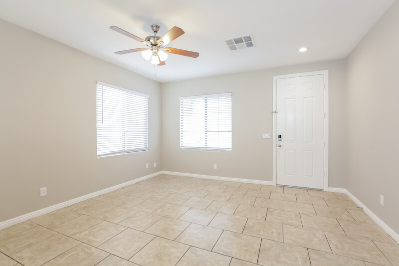 1,890/Mo, 3525 Tesoro Del Valle Ct North Las Vegas, NV 89081 Living Room View