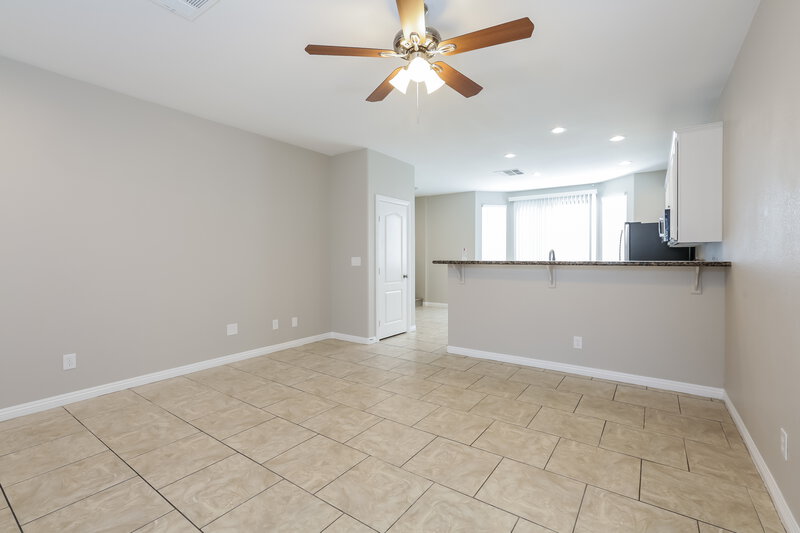 1,890/Mo, 3525 Tesoro Del Valle Ct North Las Vegas, NV 89081 Living Room View 2