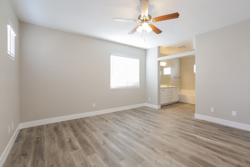 1,890/Mo, 3525 Tesoro Del Valle Ct North Las Vegas, NV 89081 Main Bedroom View
