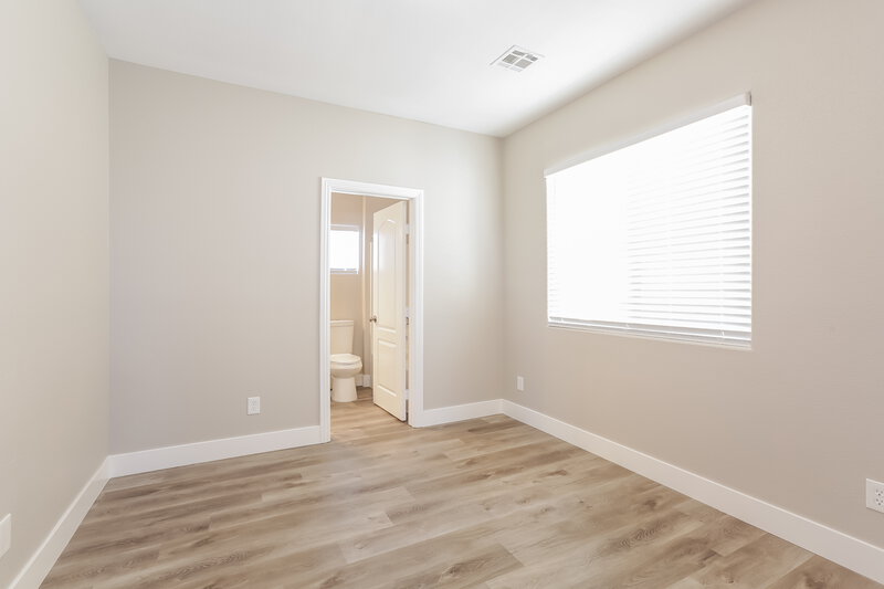 1,890/Mo, 3525 Tesoro Del Valle Ct North Las Vegas, NV 89081 Bedroom View