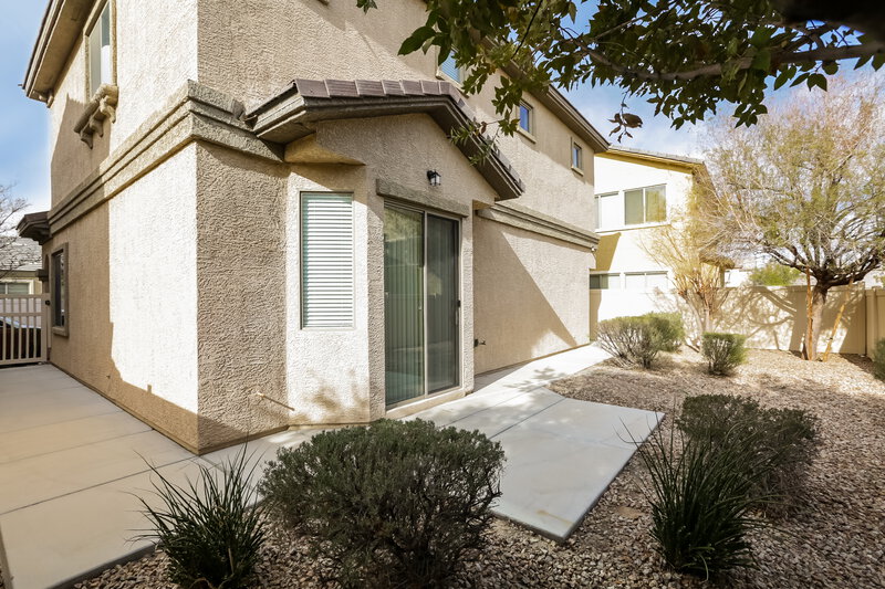 1,890/Mo, 3525 Tesoro Del Valle Ct North Las Vegas, NV 89081 Rear View