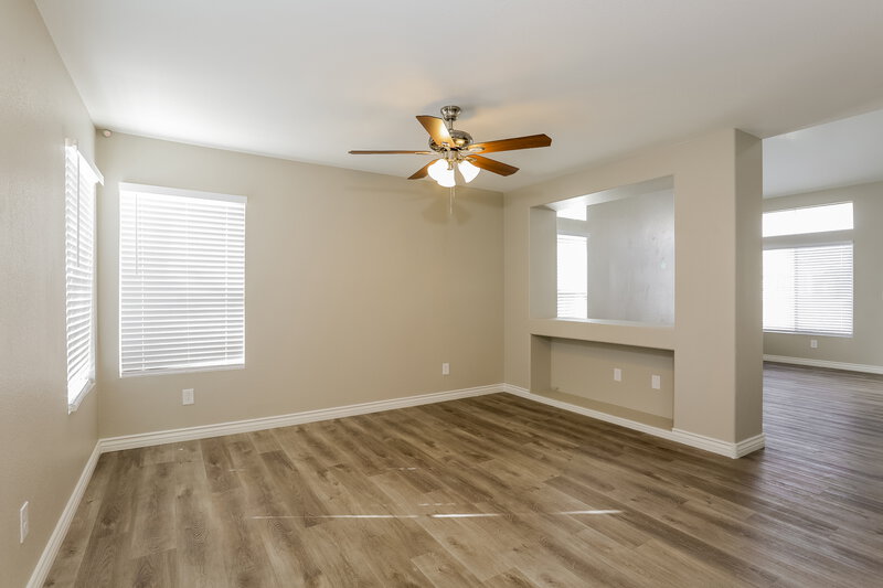 2,285/Mo, 7505 Moon Shower Cir Las Vegas, NV 89128 Living Room View 2