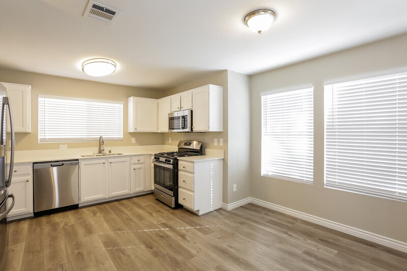 2,285/Mo, 7505 Moon Shower Cir Las Vegas, NV 89128 Dining Room View
