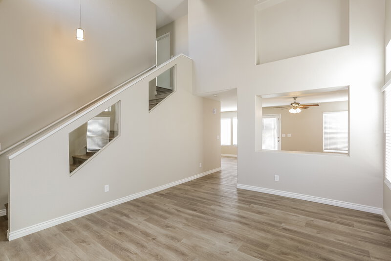 2,285/Mo, 7505 Moon Shower Cir Las Vegas, NV 89128 Sitting Room View