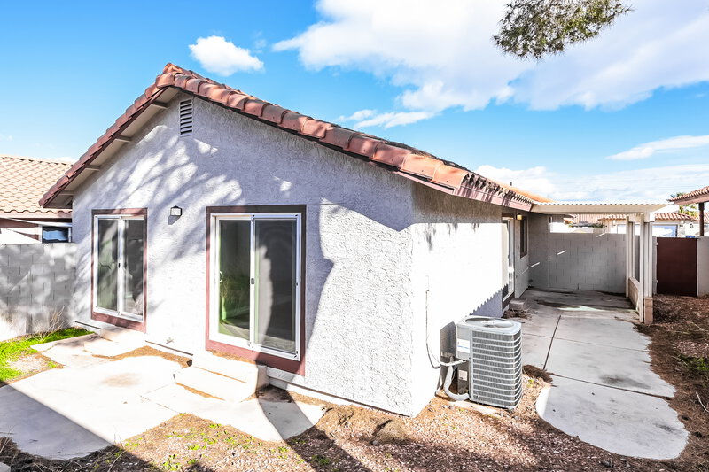 1,930/Mo, 224 Jon Belger Dr Las Vegas, NV 89145 Rear View