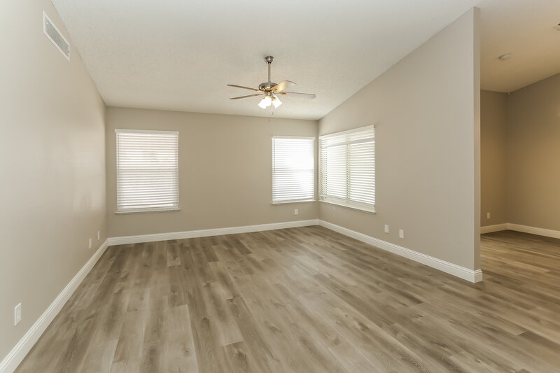 2,065/Mo, 6533 Faith Peak Dr Las Vegas, NV 89108 Living Room View