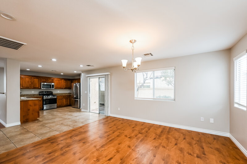 3,130/Mo, 5714 Old Colony Dr Las Vegas, NV 89139 Dining Room View