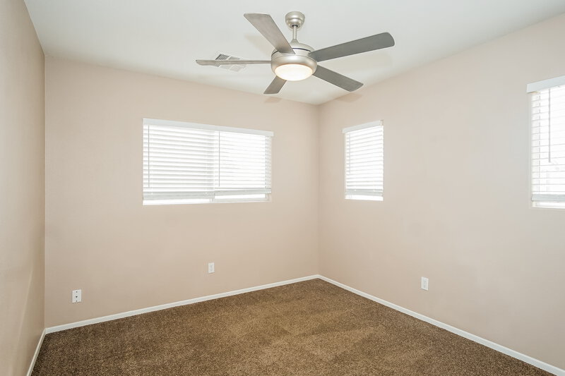 2,115/Mo, 6192 Windmill Island Ave Las Vegas, NV 89139 Bedroom View