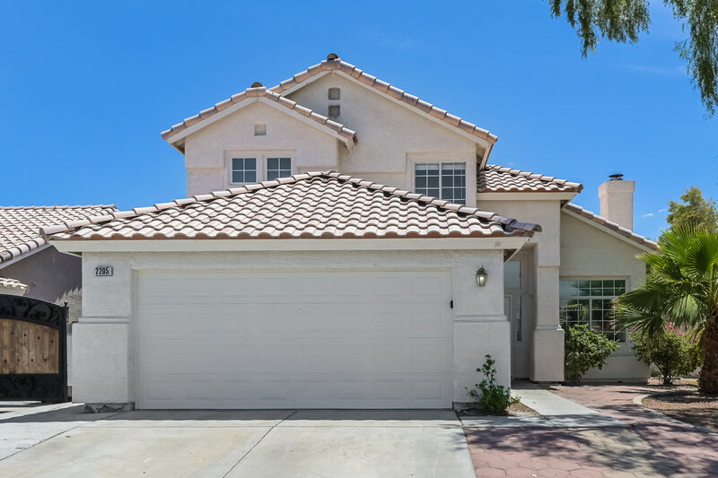 0/Mo, 2205 Farmouth Cir North Las Vegas, NV 89032 External View