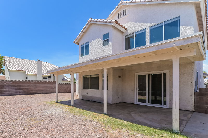 0/Mo, 2205 Farmouth Cir North Las Vegas, NV 89032 Rear View