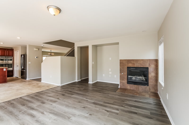 3,035/Mo, 4221 Cape Eagle Ave North Las Vegas, NV 89084 Living Room View 3