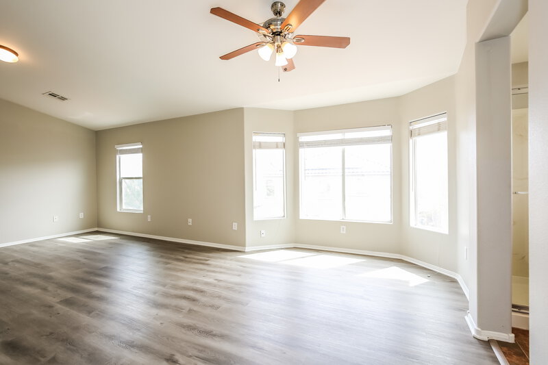 3,035/Mo, 4221 Cape Eagle Ave North Las Vegas, NV 89084 Main Bedroom View