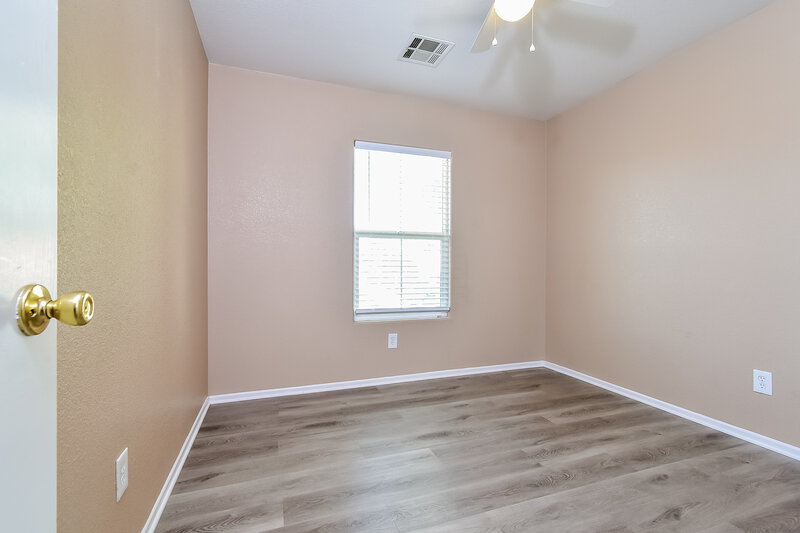 1,795/Mo, 6744 Druid Hills St Las Vegas, NV 89149 Bedroom View