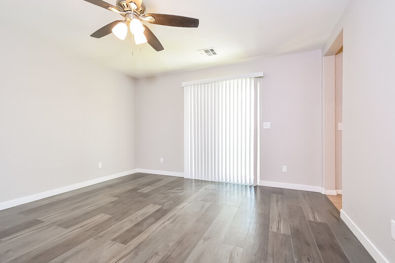 1,910/Mo, 10521 W Gilmore Ave Las Vegas, NV 89129 Bedroom View