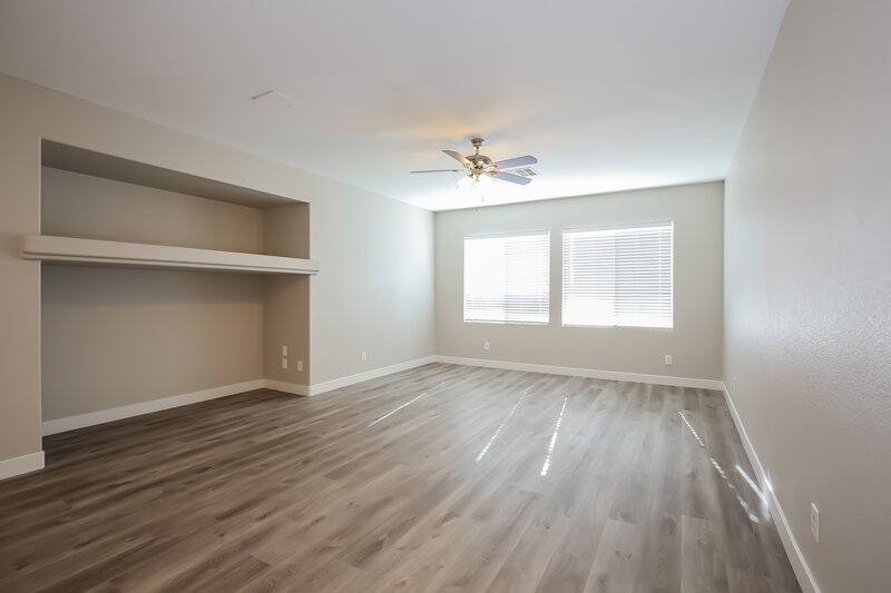 2,100/Mo, 6332 Tim English St North Las Vegas, NV 89031 Living Room View