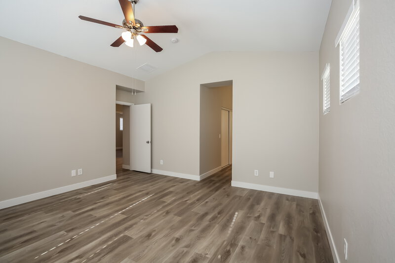2,100/Mo, 6332 Tim English St North Las Vegas, NV 89031 Main Bedroom View 2