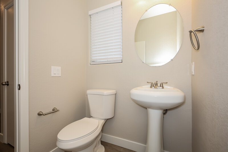 2,100/Mo, 6332 Tim English St North Las Vegas, NV 89031 Powder Room View