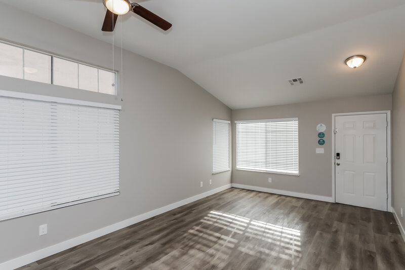 2,545/Mo, 801 Zinnia Cir Henderson, NV 89015 Misc View 3