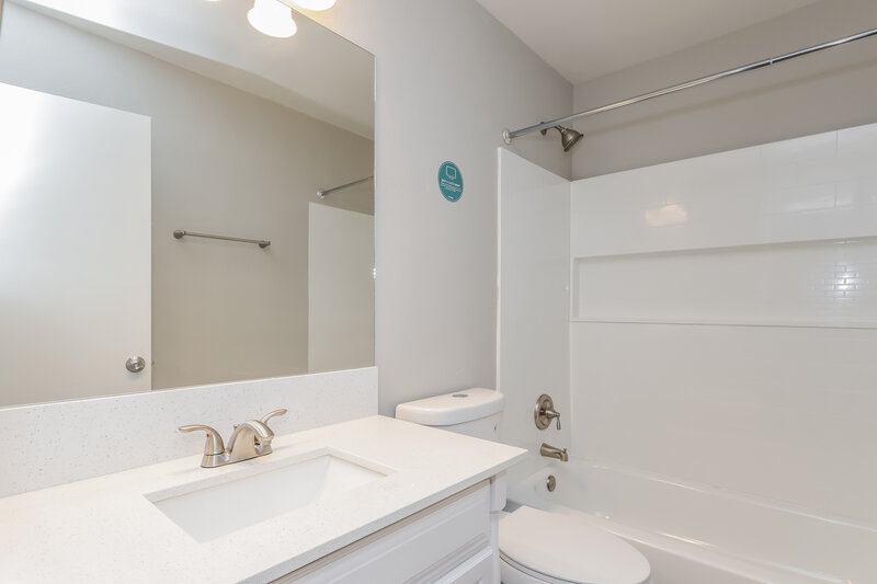 2,555/Mo, 801 Zinnia Cir Henderson, NV 89015 Bathroom View