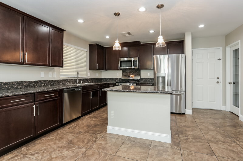 2,355/Mo, 10811 Cather Ave Las Vegas, NV 89166 Kitchen View