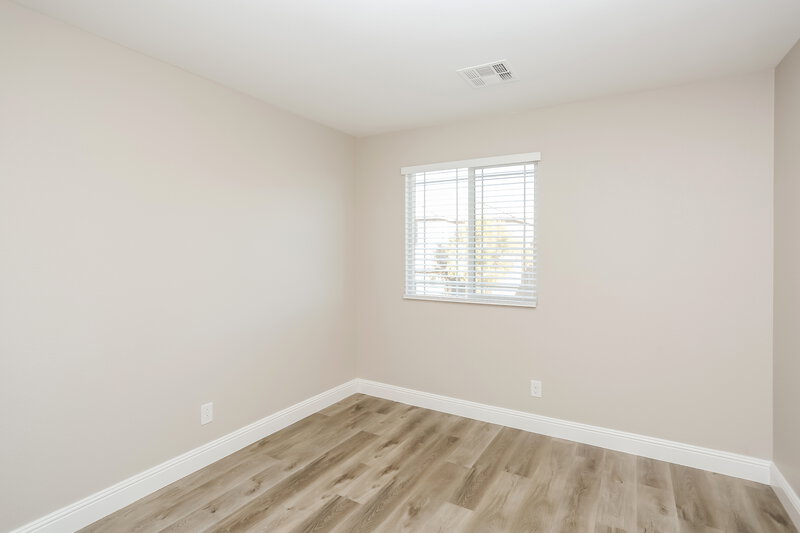 2,355/Mo, 10811 Cather Ave Las Vegas, NV 89166 Bedroom View 2