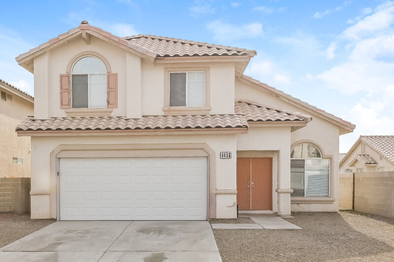 2,280/Mo, 4456 Wellsboro St Las Vegas, NV 89147 External View