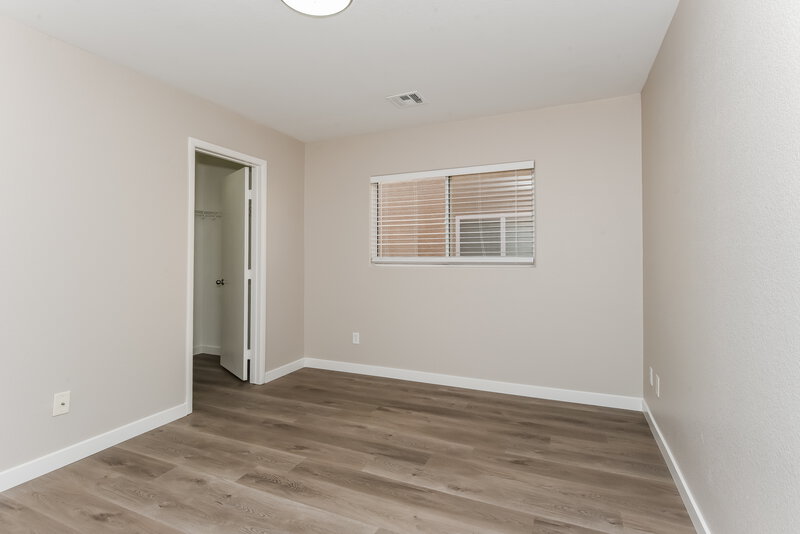 2,185/Mo, 8316 Freshwater Pearl Street Las Vegas, NV 89139 Bedroom View 2